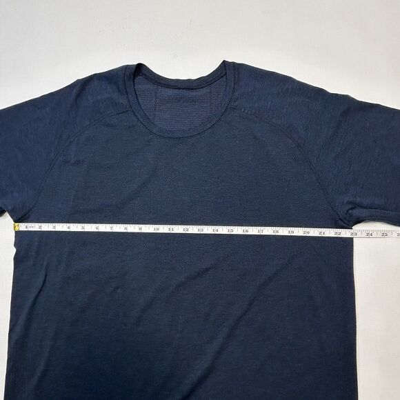 LULULEMON Metal Vent Performance Shirt Mesh Dot Live Practice Mens 2XL Navy Blue - Picture 9 of 9